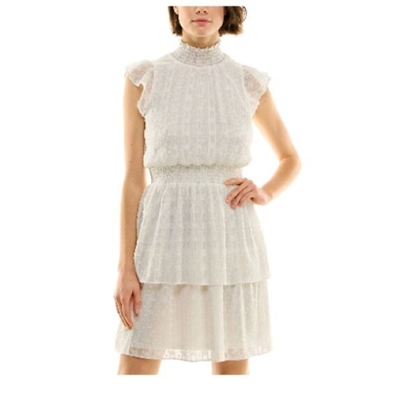 BCX Juniors' Swiss-Dot Dress,New off white Short sleeves Smocked neckline  Large - Picture 2 of 12